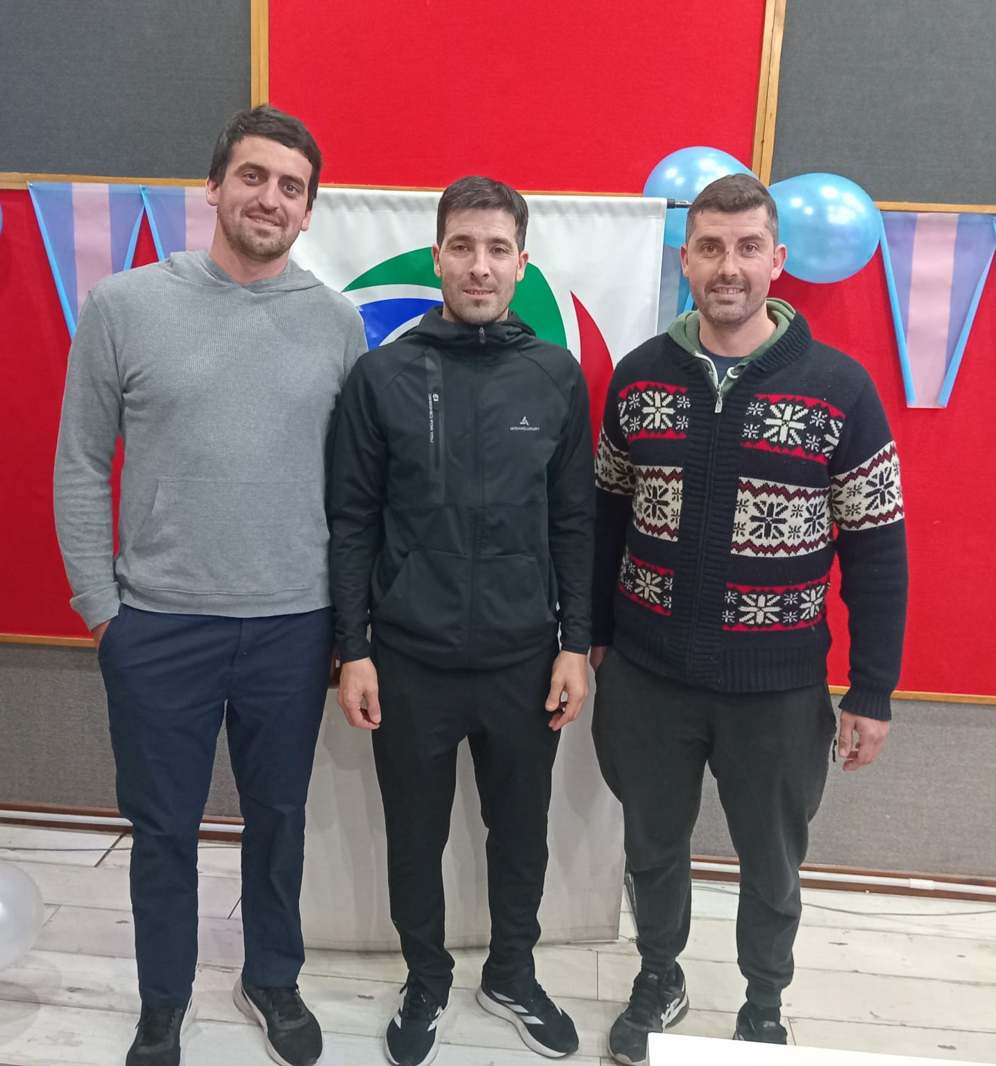 Fútbol Senior: La Selección juega un amistoso con la de Ascenso de AFA