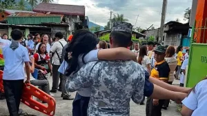 Un terremoto sacudió el sur de Filipinas dejando al menos 34 muertos y 12 desaparecidos