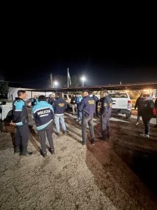 Chaves: secuestraron cocaína, armas y más de $3,7 millones en cuatro allanamientos
