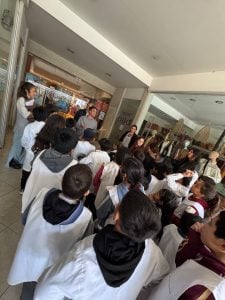 Alumnos de Escuelas rurales disfrutaron del Cine. Agradecen al Intendente