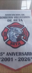 Rotary Libertad entregó una computadora a los Bomberos Voluntarios de Reta