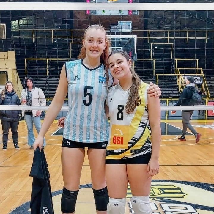 Vóley: La tresarroyense Dulce Rolón enfrentó a Las Panteritas