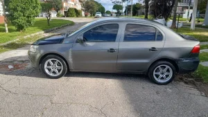 “¡Estás robado!” cuatro delincuentes lo despojan de su auto