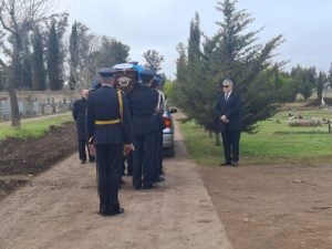 Conmovedor e interminable dolor en el último adiós al oficial Alan Molina