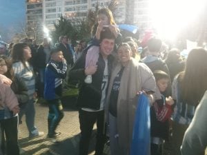Tres Arroyos copó la Plaza San Martín tras el triunfo de la Selección (videos)