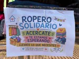 (audio) La Escuela N° 14 impulsa un ropero solidario escolar diseñado por sus propios alumnos