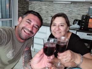 LU24 celebra la amistad con sus oyentes