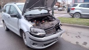 Una mujer derivada al Pirovano y serios daños materiales en accidente de tránsito