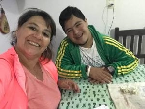 LU24 celebra la amistad con sus oyentes