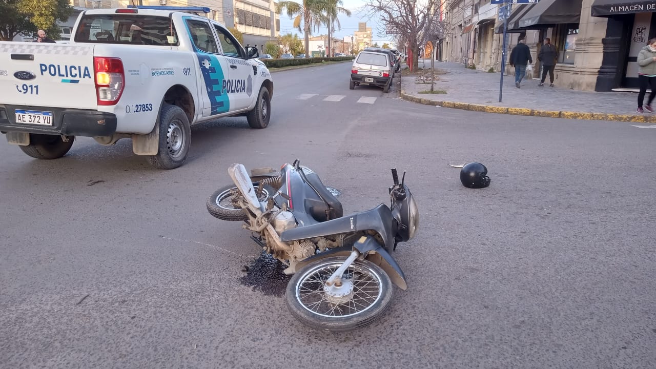 Motociclista derivada al Hospital tras accidente de tránsito