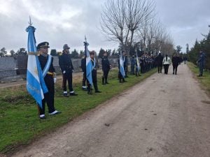 Conmovedor e interminable dolor en el último adiós al oficial Alan Molina