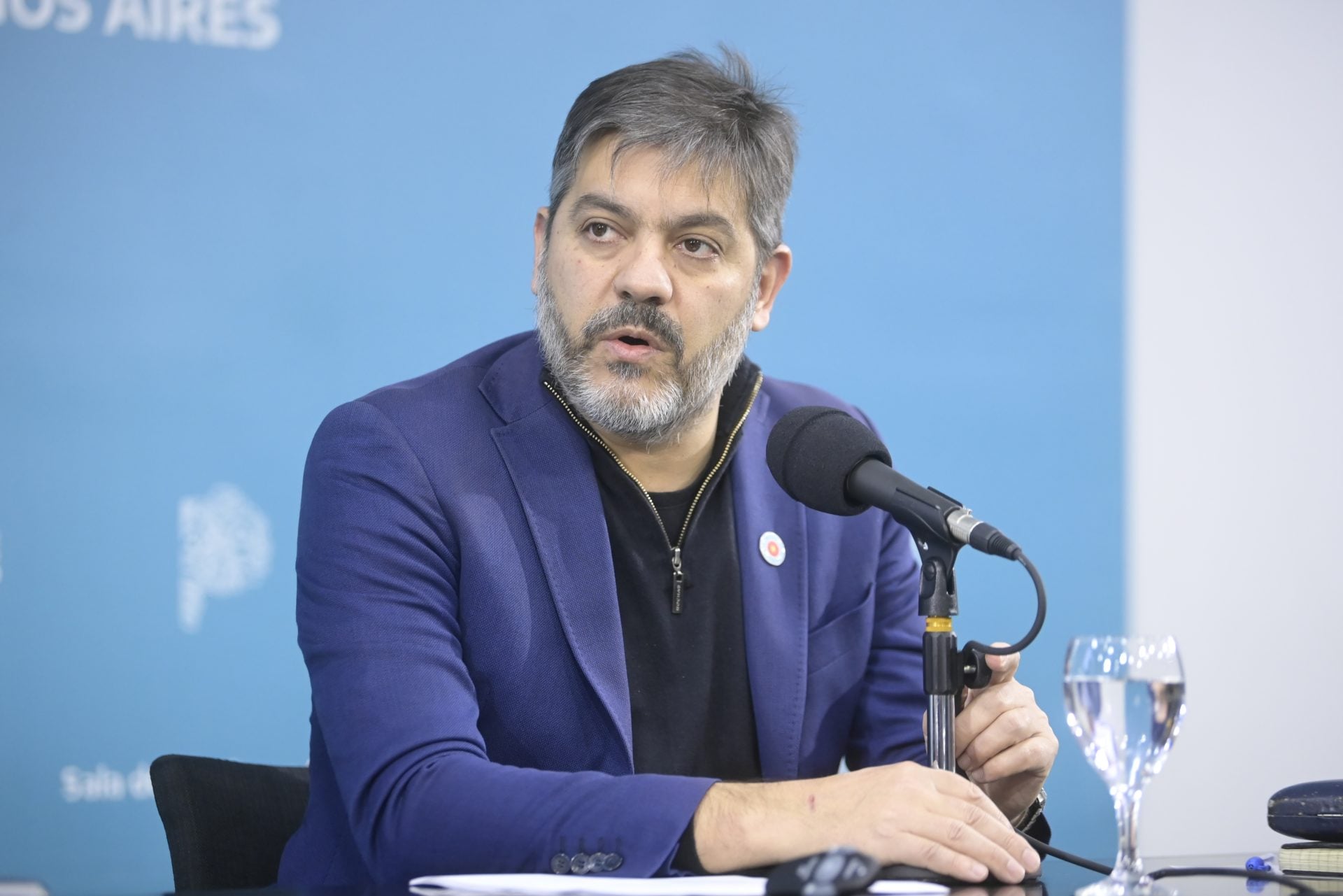 Por decreto, otorgan 7% de aumento a la Policía Bonaerense