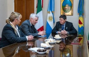 En San Cayetano, Gargaglione recibió a autoridades consulares italianas