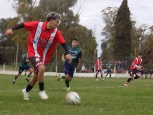 Fútbol de Primera: Ganaron Quilmes, San Martin e Independencia