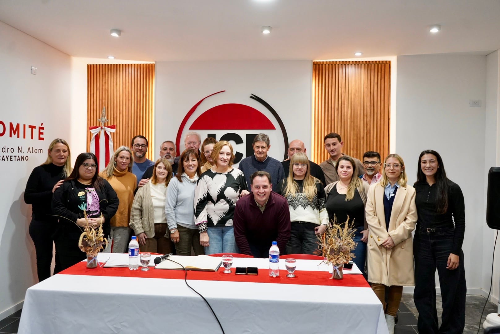 Asumieron las nuevas autoridades de la UCR y la Juventud Radical de San Cayetano