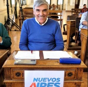 (audio) Carlos Ávila condicionó su voto al proyecto de reforma del organigrama municipal