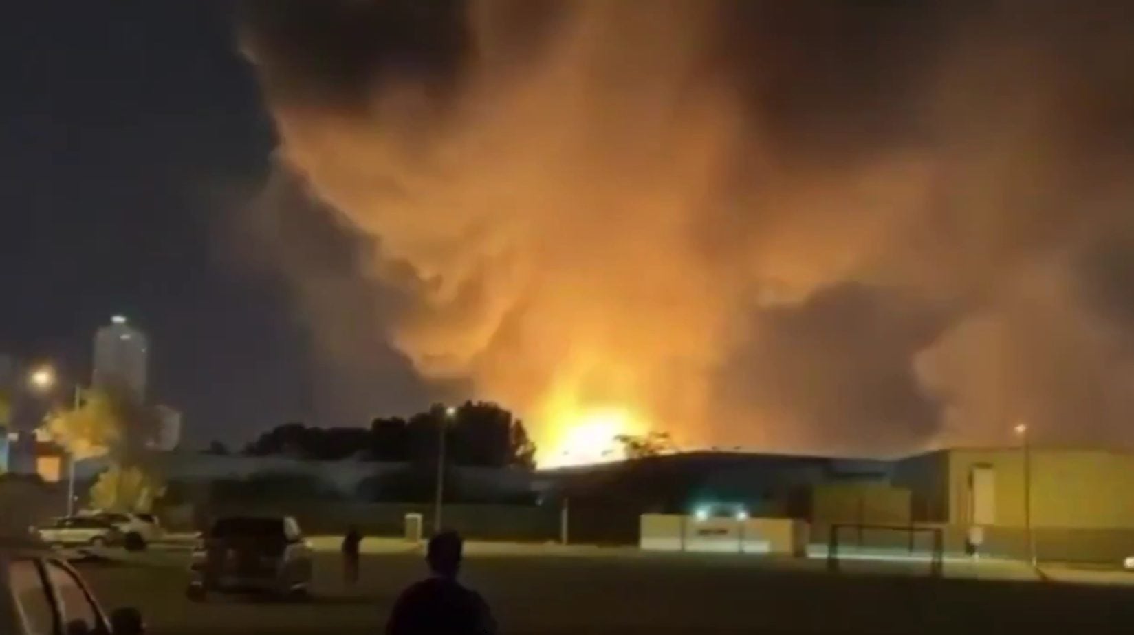 Irán bombardeó una base de EE.UU. en Bahréin y atacó dos buques petroleros de Emiratos Árabes
