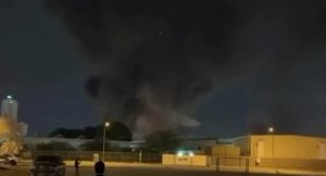 Irán bombardeó una base de EE.UU. en Bahréin y atacó dos buques petroleros de Emiratos Árabes