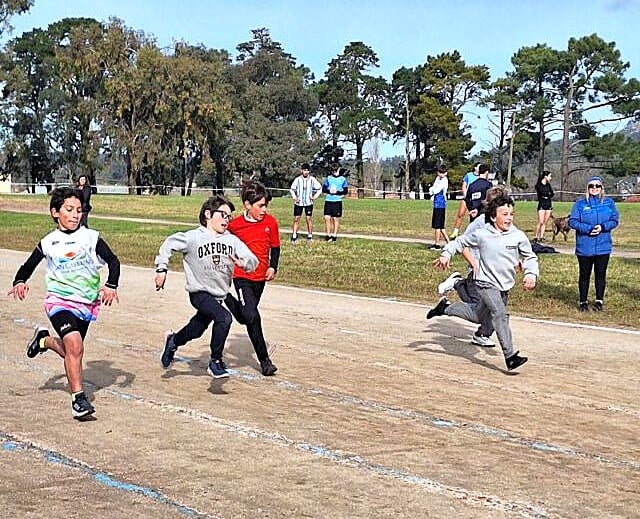 Buen desempeño del atletismo sancayetanense en Balcarce