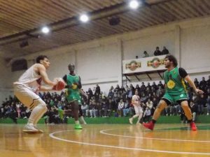 Costa Sud ganó y se llevó el primer partido de la final
