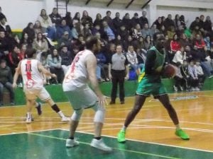 Costa Sud ganó y se llevó el primer partido de la final