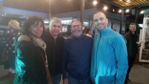 Gran acompañamiento en la inauguración oficial de Nesser en Colón y Lavalle