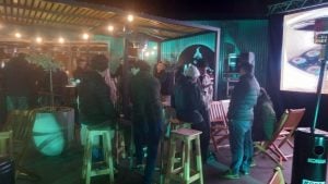 Gran acompañamiento en la inauguración oficial de Nesser en Colón y Lavalle