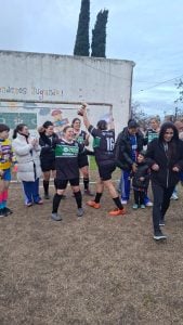 Exitoso encuentro de fútbol femenino solidario