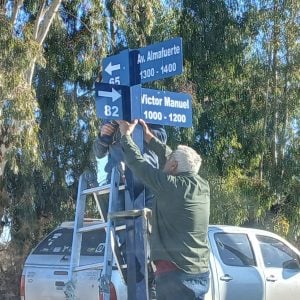 (audio) El barrio La Aceitera acompaña su gran crecimiento demográfico con nuevas obras y cartelería
