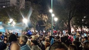 (Fotos y Videos) Argentina semifinalista: Tres Arroyos festejó en la Plaza San Martín