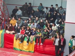 Básquet: Alumni ganó y estiró la definición del Torneo 90° Aniversario de la ATB