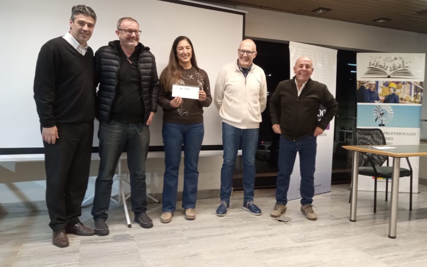 Banco Credicoop: premio institucional para Colegiales y Gesta