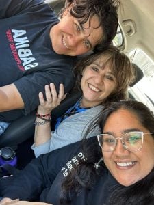 LU24 celebra la amistad con sus oyentes