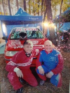 LU24 celebra la amistad con sus oyentes