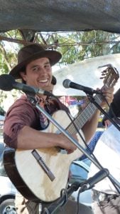 (audio) Fausto López Bastián celebró el Día del Payador y proyectó nuevos encuentros culturales