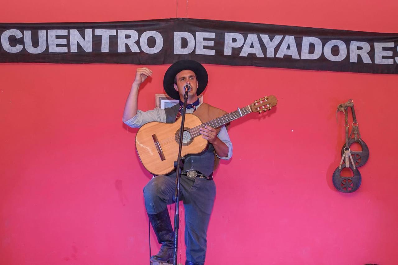 (audio) Fausto López Bastián celebró el Día del Payador y proyectó nuevos encuentros culturales