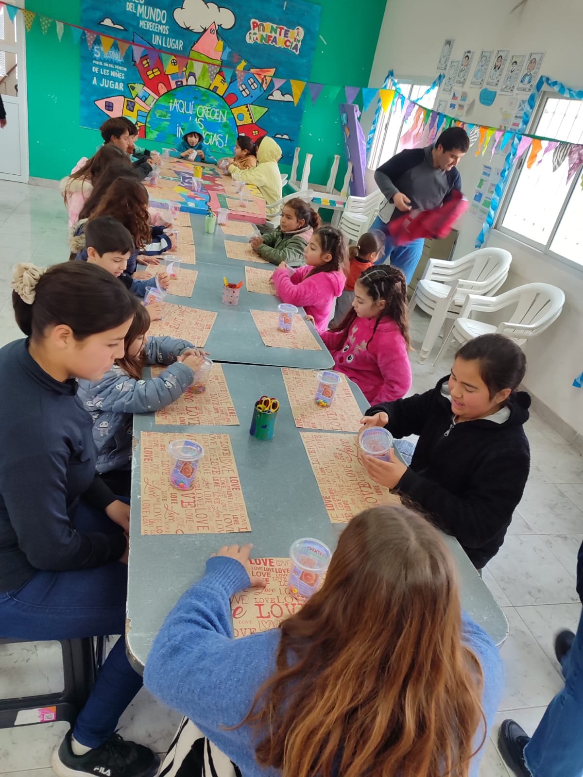 Puentes en la Infancia celebra una exitosa primera semana de vacaciones