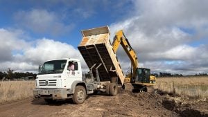 Chaves Municipio continúa con tareas de limpieza y mantenimiento de desagües. También mejoramiento vial