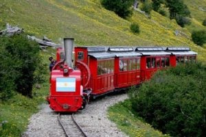 (audio) Lucas Perrón detalló los secretos del histórico Tren del Fin del Mundo