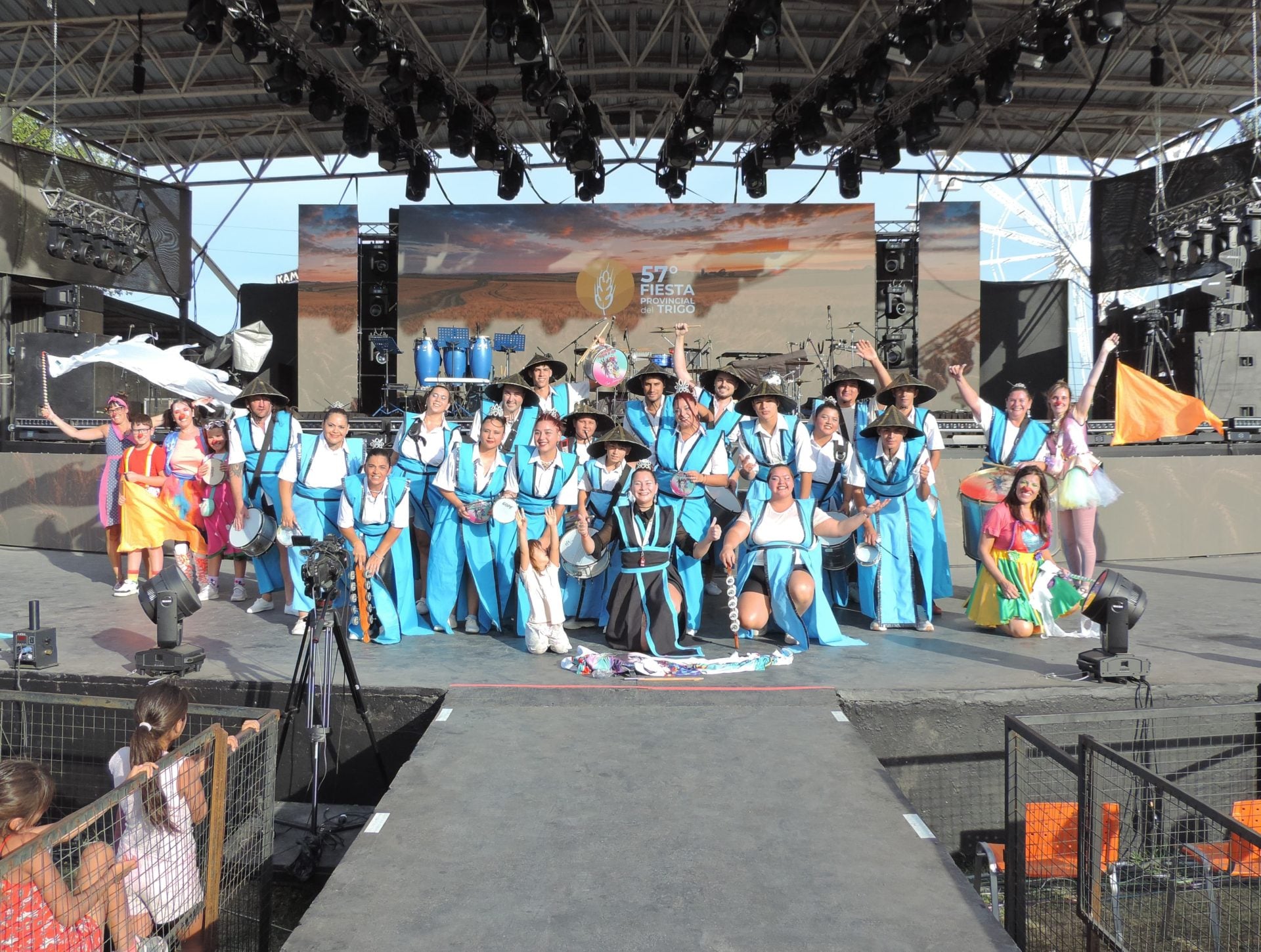 (audio) Inscriben a nuevos integrantes en la Batucada Corazón de León