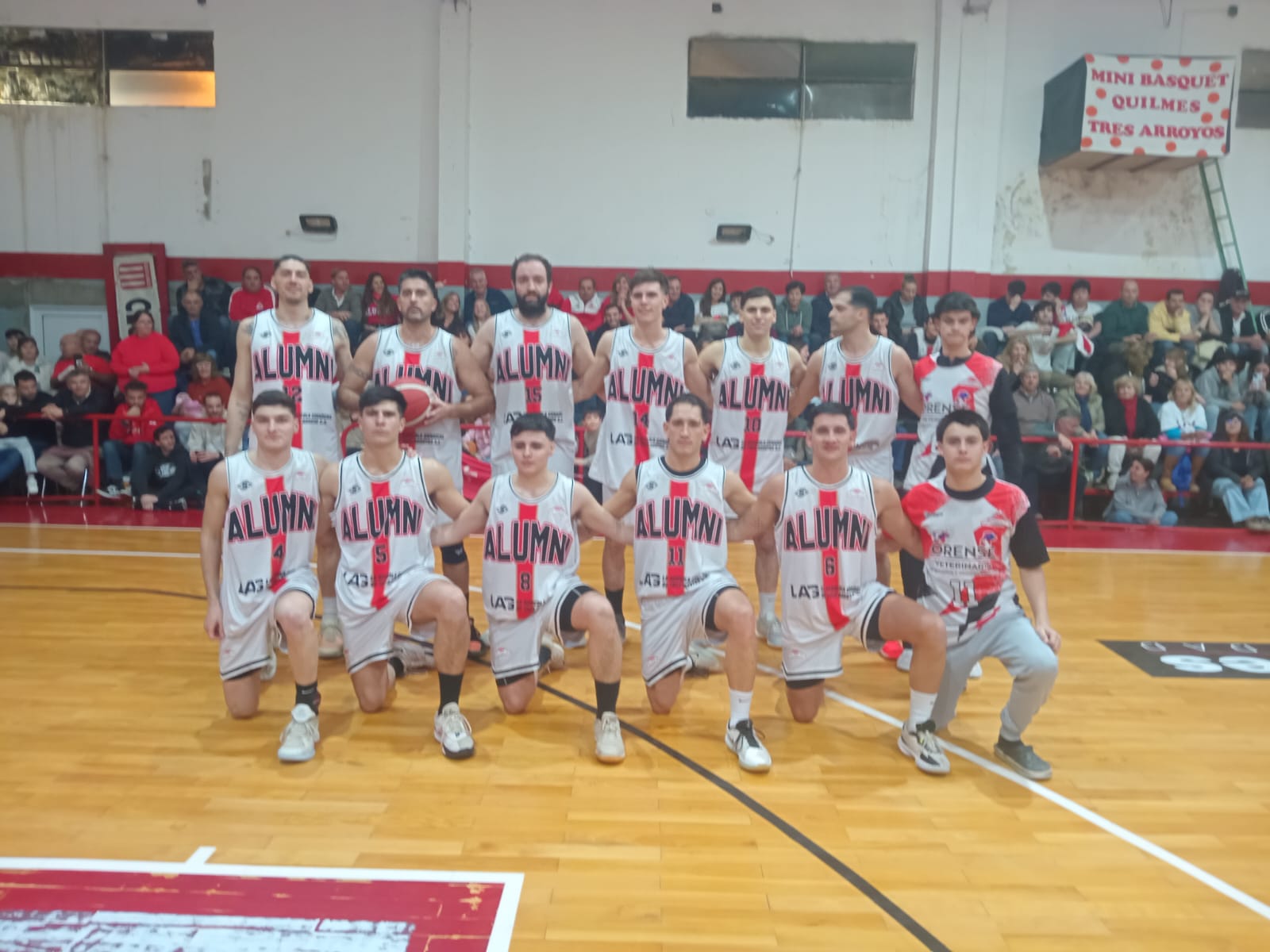 Básquet Provincial: Alumni venció a Defensores Unidos