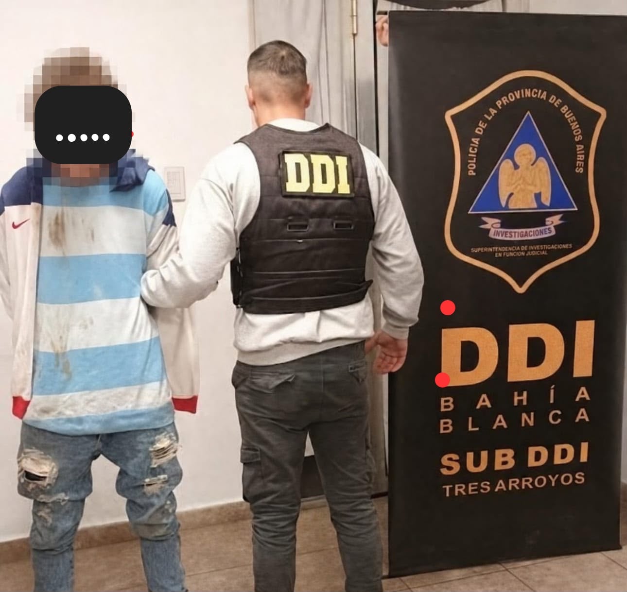 Hizo un arresto ciudadano. Se lo entregó a la Policía, se escapó y lo recapturaron. Está preso