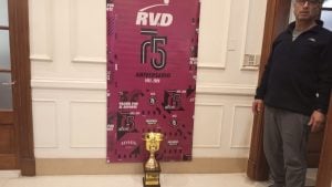 La Liga Regional Tresarroyense premia a los campeones con la copa “RVD 75 Aniversario”