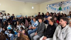 Chaves: Celebraron el Día de la Independencia con un emotivo encuentro entre generaciones