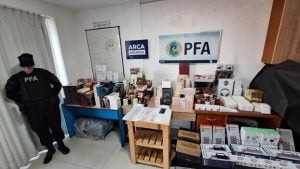 Bahía: Golpe a red de venta ilegal de vapeadores. Secuestran drogas