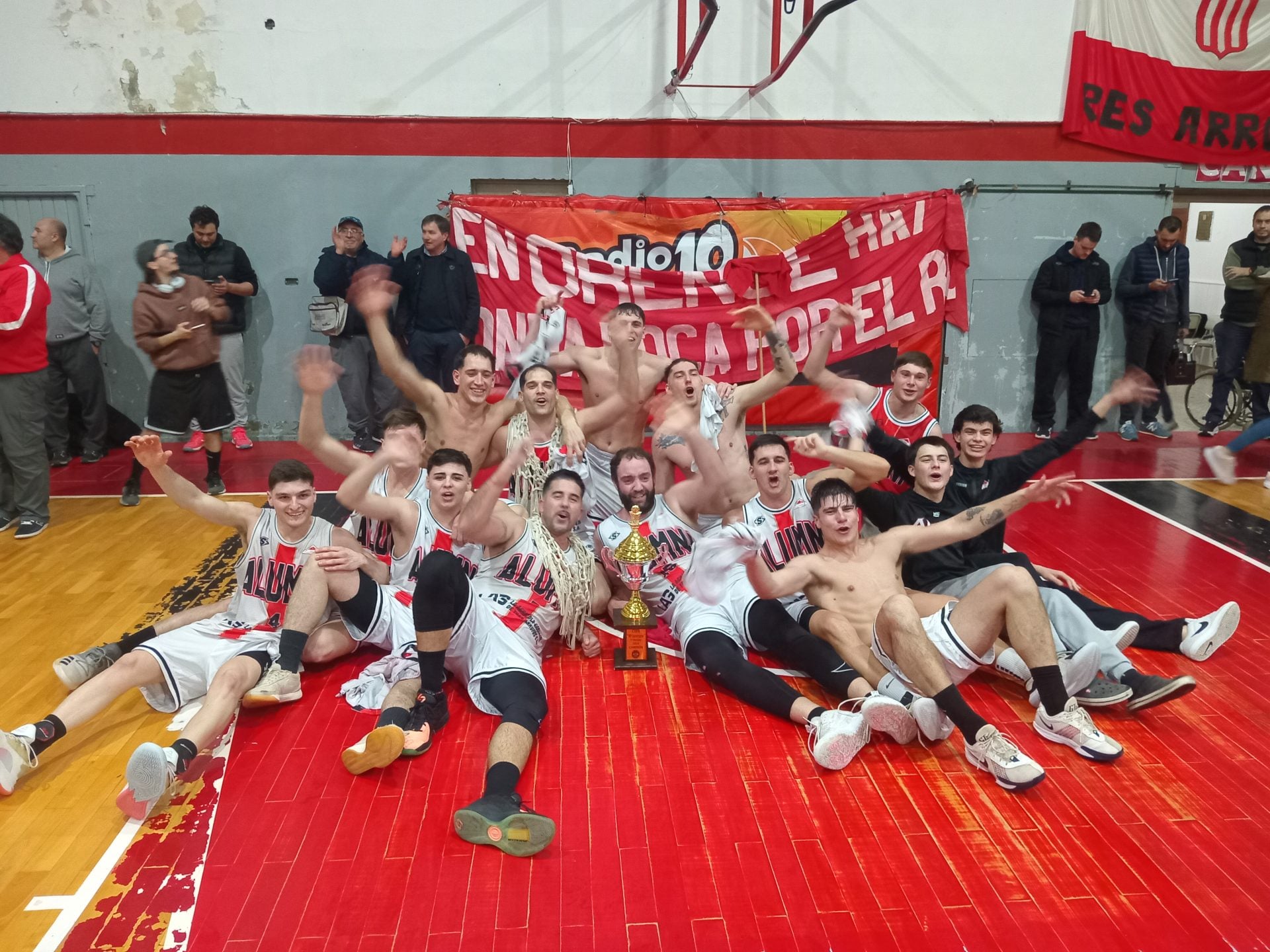 Básquet Provincial: Alumni juega la revancha frente a Defensores Unidos