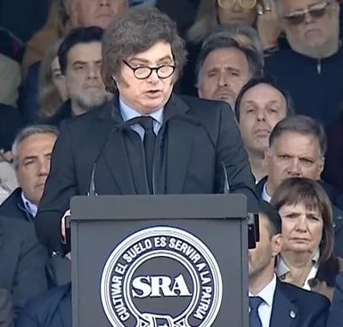 Milei habló al campo en La Rural: “Merecen ser llamados héroes”
