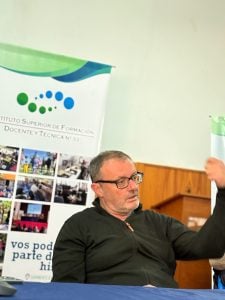 Gran jornada sobre cooperativismo y economía social en el Instituto 33