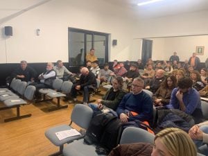(video)Positiva reunión de la Cámara Económica con comerciantes y prestadores de servicios