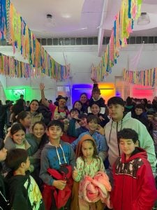 Puentes en la Infancia: gran cierre de Vacaciones de Invierno con la Compañía Había una Vez
